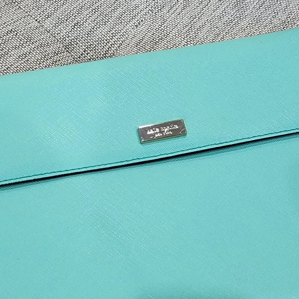 CCO🐢 KATE SPADE NEW YORK Leather Clutch Cute!!